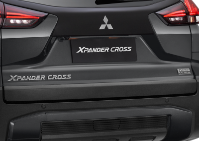 Xpandercross-rf-reartailgategarnishpngpng